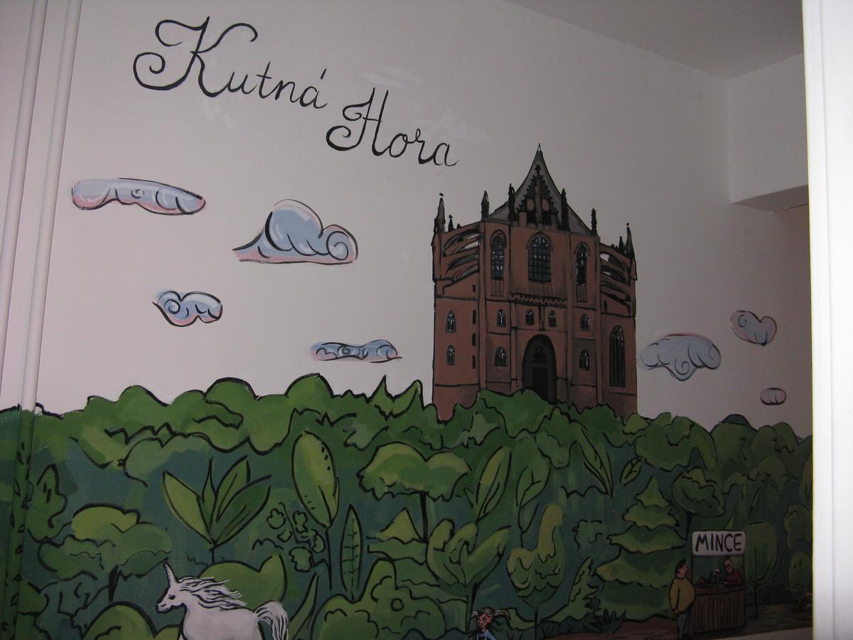 Hostel Ibex Прага Экстерьер фото
